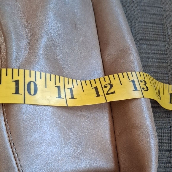 Coach Poppy Tan Leather Shoulder Bag - Picture 8 of 13